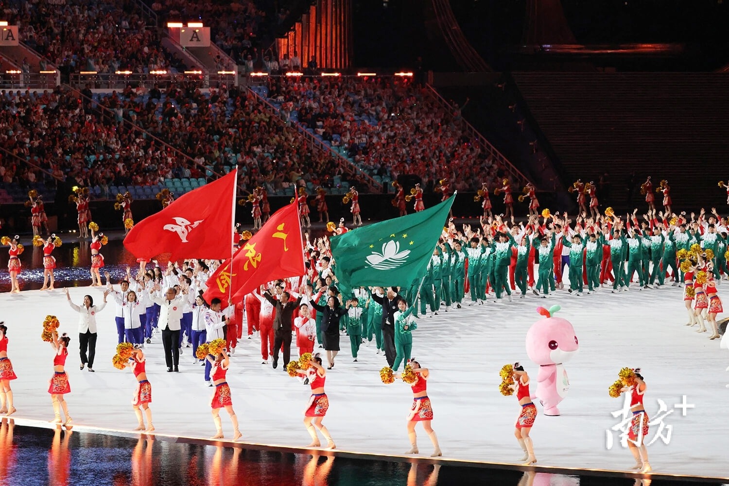 CS2 Major历史最高rating纪录对比：nicoodoz 3.08 vs WorldEdit 3.18